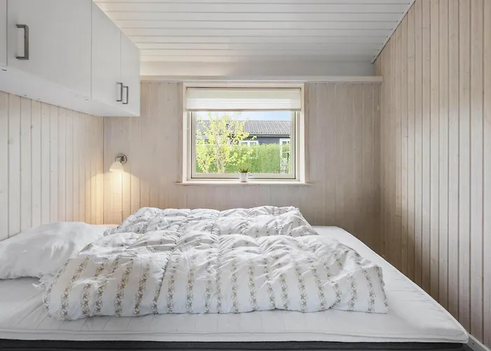 Semesterbostad 2 Bedroom In *